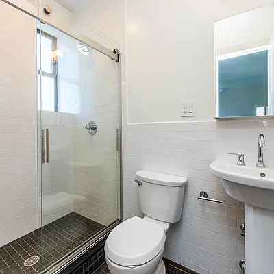 Rented by Owner | media 23