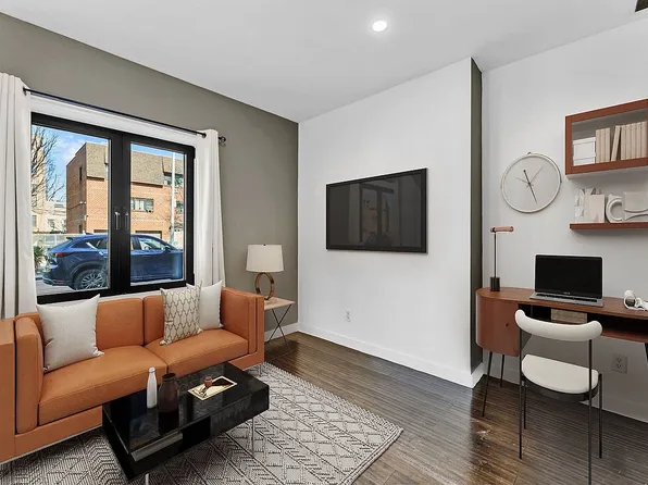 145 McGuinness Blvd APT 1A, Brooklyn, NY 11222