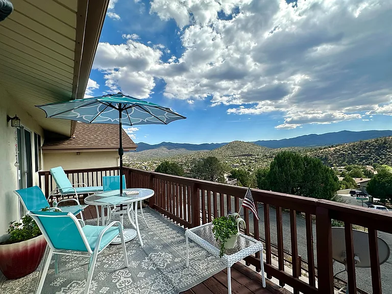 4850 Comanche Trl — Photo 44