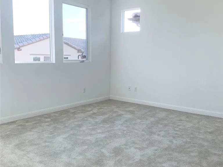 20816 Pine Cone Cir — Photo 15