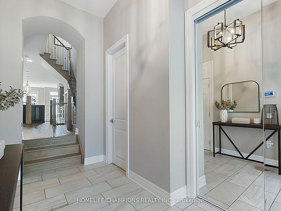 3rd image of 993 Dragonfly Ave