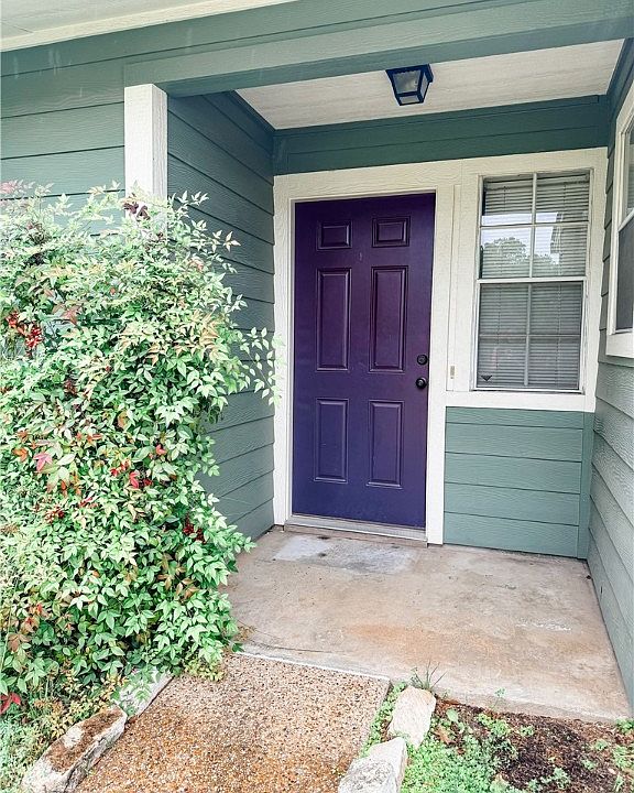 1st image of 2800 Longmire Dr APT 44