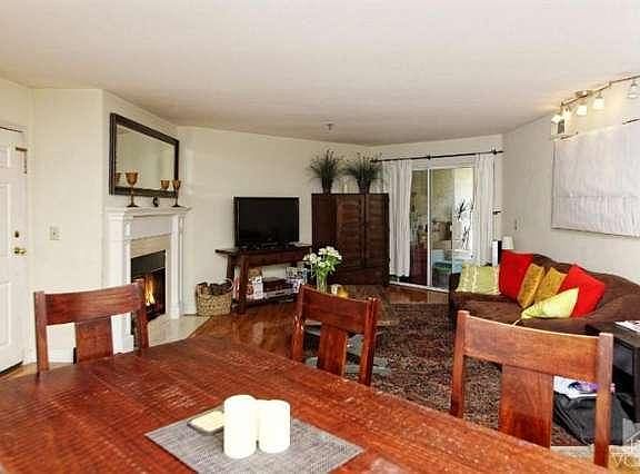 5th image of 631 Oak Run Trl Unit 301