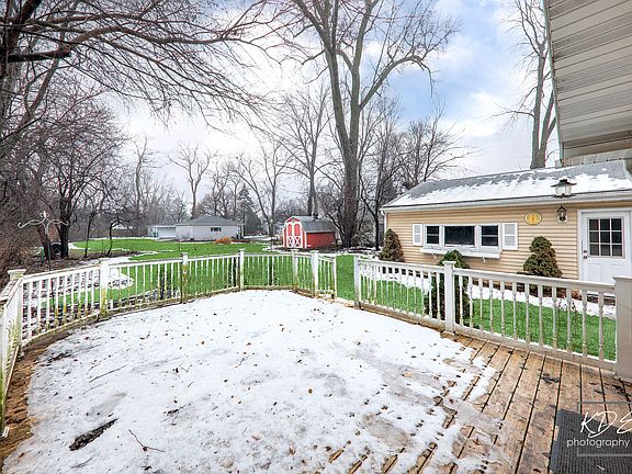 4th image of 424 N Wilmette Ave