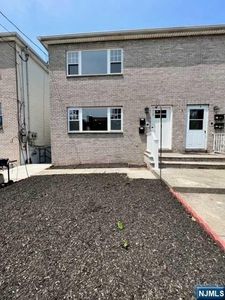 507 Grand Ave, North Bergen, NJ, 07047