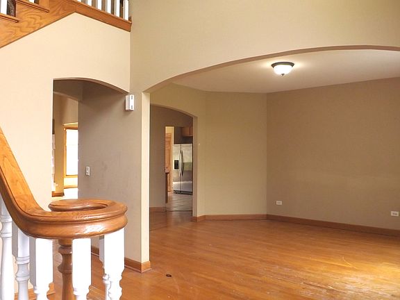 3rd image of 26850 S Foxwood Dr