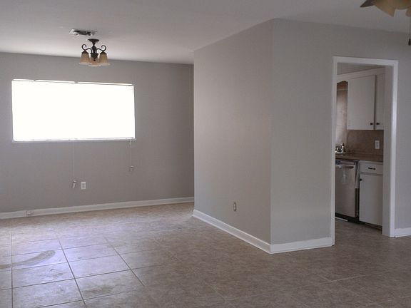 dining room_08142013