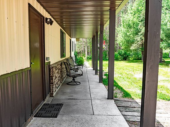 2nd image of 2358 Lake Nokomis Rd