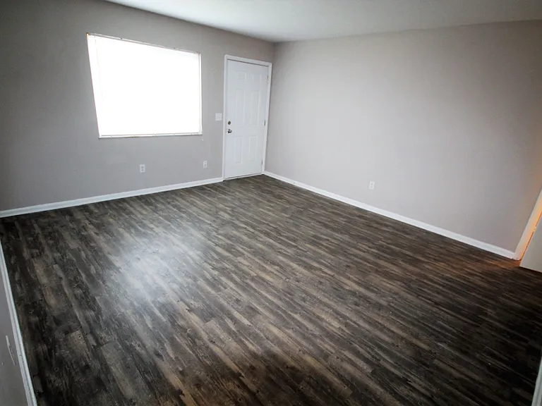 2320 N. 4th Street — Photo 31
