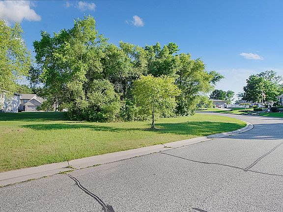 4th image of 516 Dorn Dr