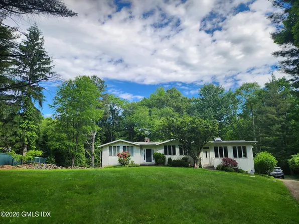 12 Sawmill Ter, Greenwich, CT 06830