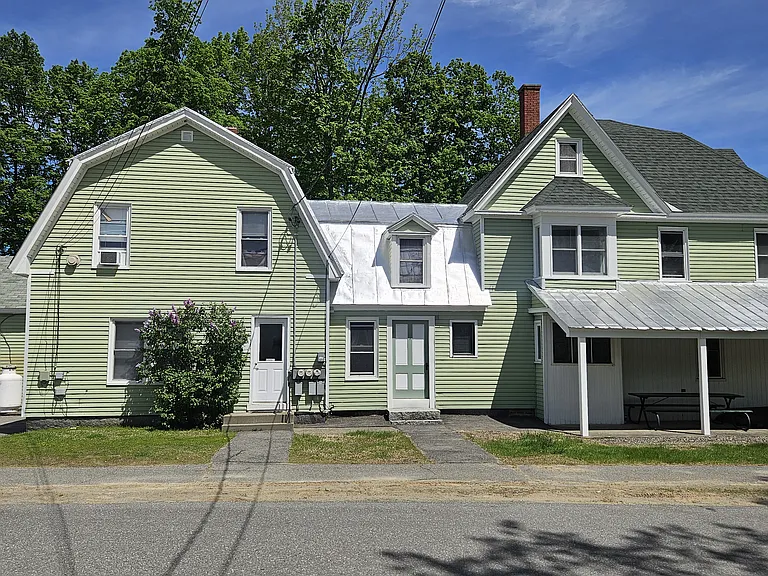107 Main St #1 — Photo 9