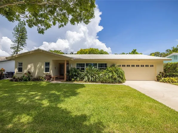 1279 Overcash Dr, Dunedin, FL 34698