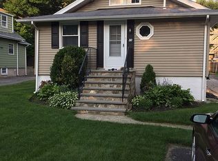 30 Oenoke Pl, Stamford, CT 06907