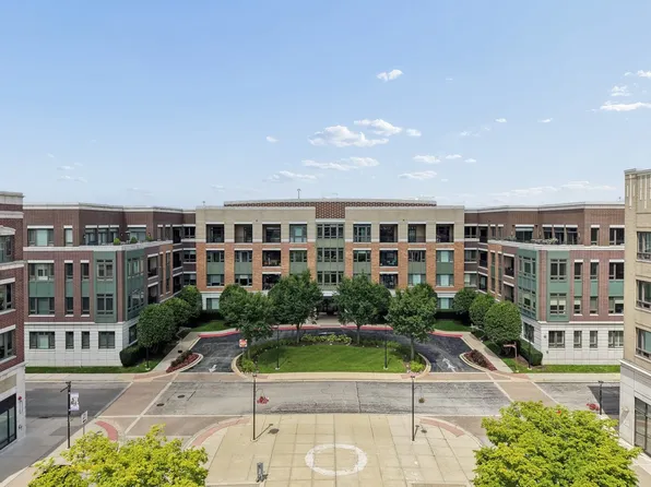 1000 Village Center Dr Unit 405, Burr Ridge, IL 60527