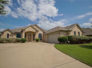 5410 Red Rose Trl, Midlothian, TX 76065