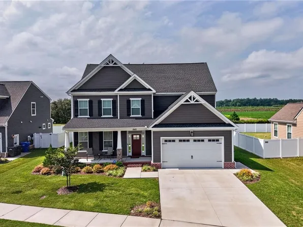 1013 Strawberry Ct, Suffolk, VA 23435