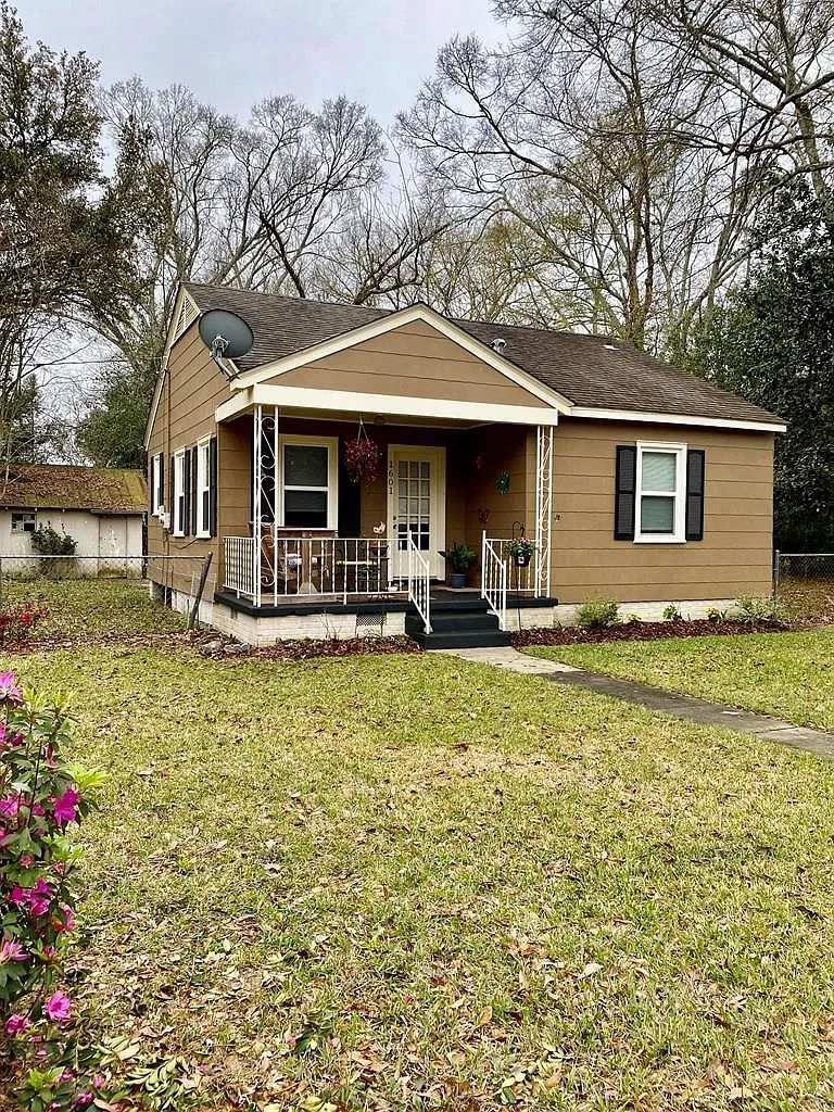 2 bed, 750 sqft, $1,150 — Photo 1