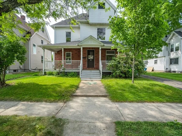 13 Washington Ave, Holyoke, MA 01040