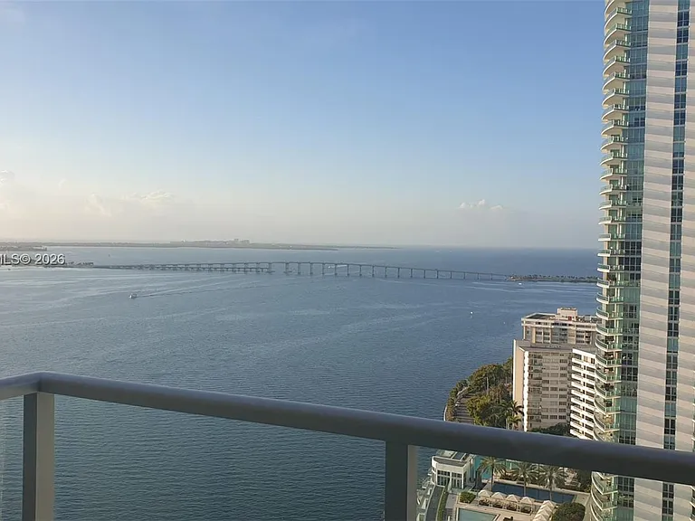 1155 Brickell Bay Dr #3007 — Photo 1