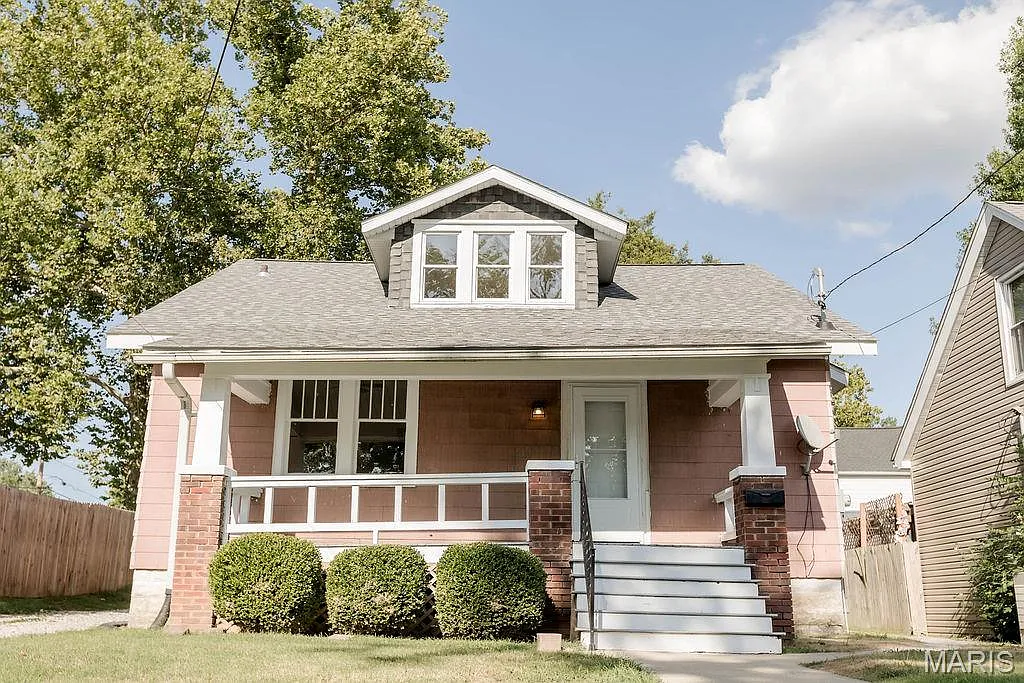 505 Union Ave photo 1