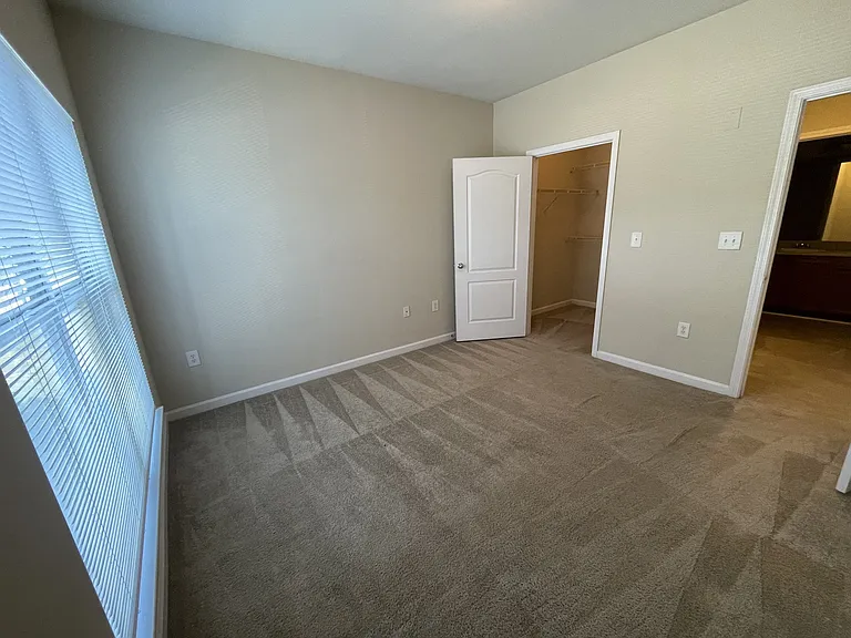 Wesley Kensington Apartments at Stonecrest — Photo 119