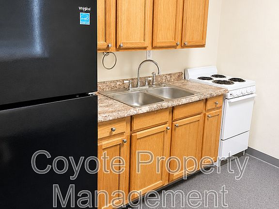 2nd image of 100 E Broadway St Unit 3