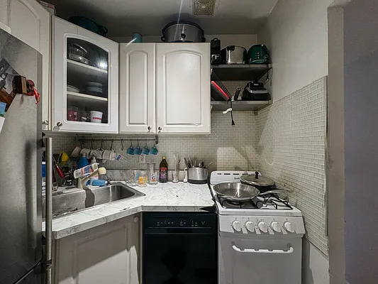 Rented by Terra Magia Inc | media 14