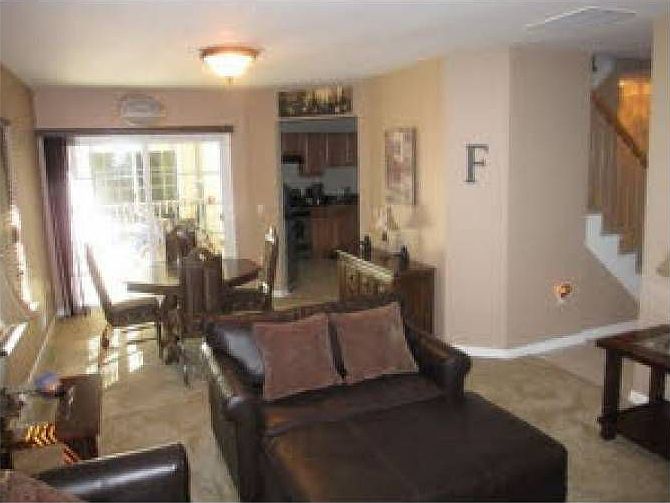 1109 MORNING GLORY DR