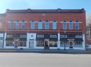 132 S 1st St, Raton, NM 87740