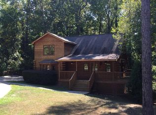 9 Arrowhead Rd, Dadeville, AL 36853