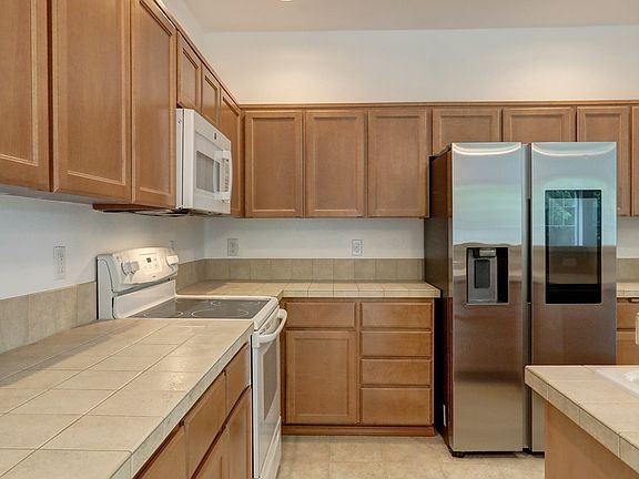 5th image of 5118 Evan Ct SE