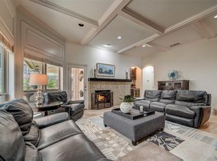 4126 Crossing Ln, Dallas, TX 75220