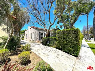 9019 Rosewood Ave, West Hollywood, CA 90048