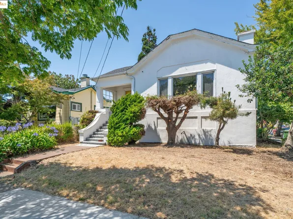 1239 Carleton St, Berkeley, CA 94702
