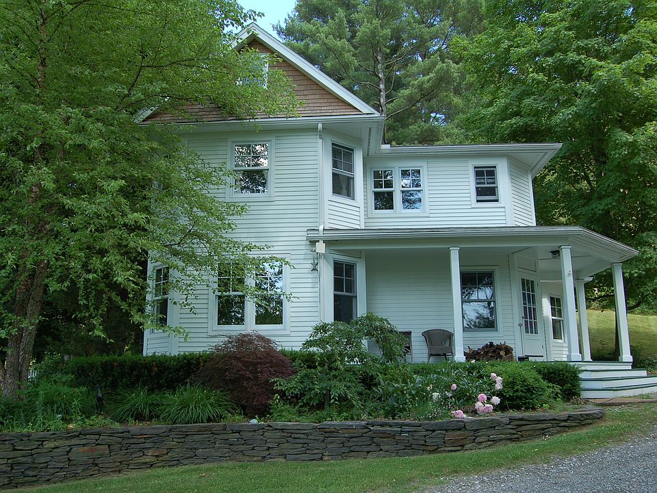 2nd image of 11 Undermountain Rd