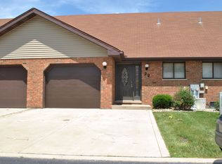 1914 Heatherway Ln UNIT 22, New Lenox, IL 60451