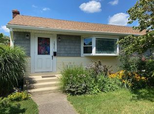 1430 Detweiler Ave, Hellertown, PA 18055