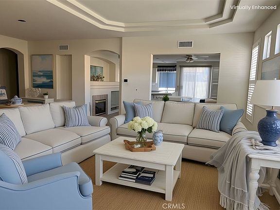 3rd image of 1961 Riviera Ave