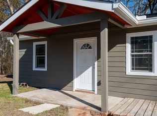 335 Columbia Ave, Centerville, TN 37033