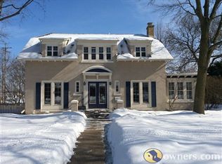 605 S 7th Ave, West Bend, WI 53095