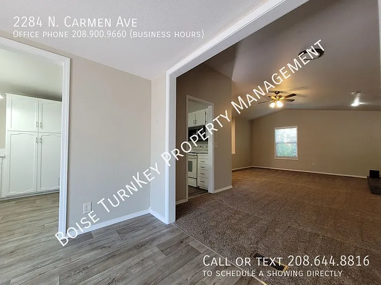 2284 N Carmen Ave — Photo 19