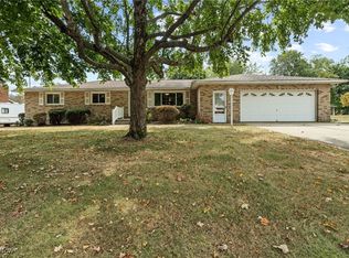 3310 Linden St NW, Uniontown, OH 44685