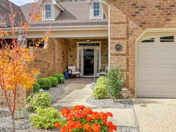 8270 Stenton Drive NE, Leland, NC 28451