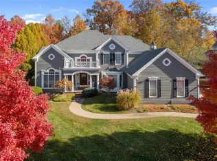 1616 Stifel Woods Dr, Town and Country, MO