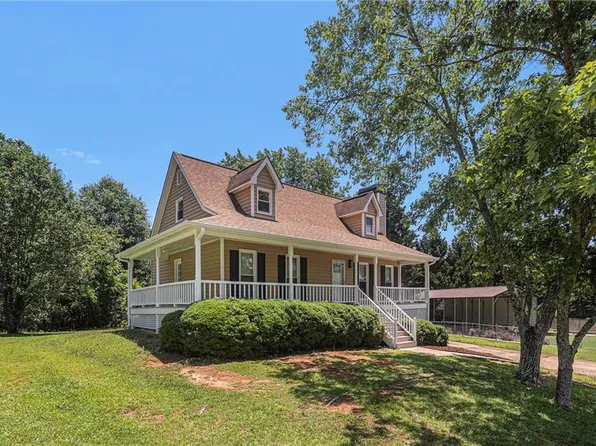 96 Wren Walk, Hiram, GA 30141