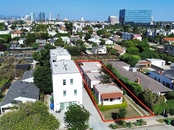 2nd image of 2030 Federal Ave