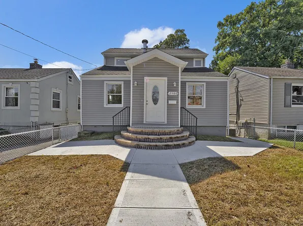 2580 Flint Ave, Bronx, NY 10475