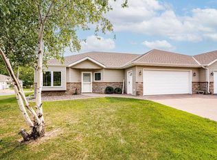 609 Laura Ln #609, Two Harbors, MN 55616