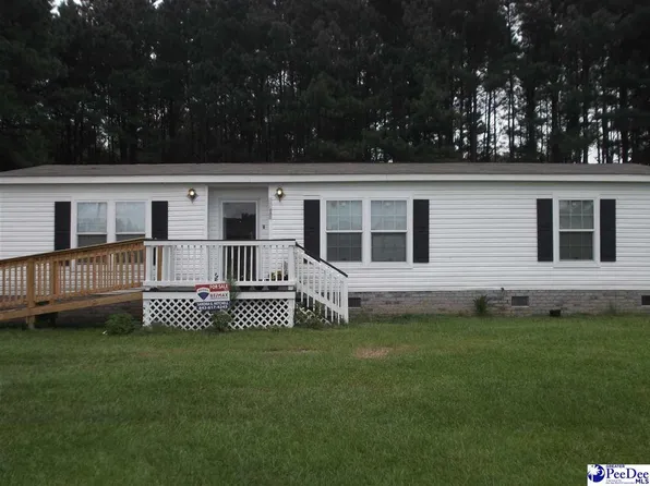 4413 Meadors Rd, Florence, SC 29501